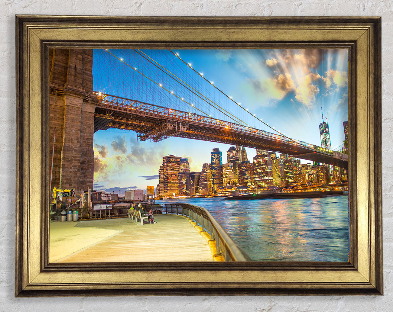 Up close and personal New york Framed Print