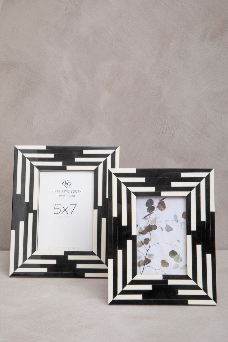 Donato 4in x 6in Black and White Stripe Photo Frame
